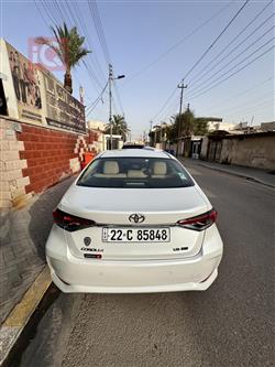 تۆیۆتا کۆرۆلا